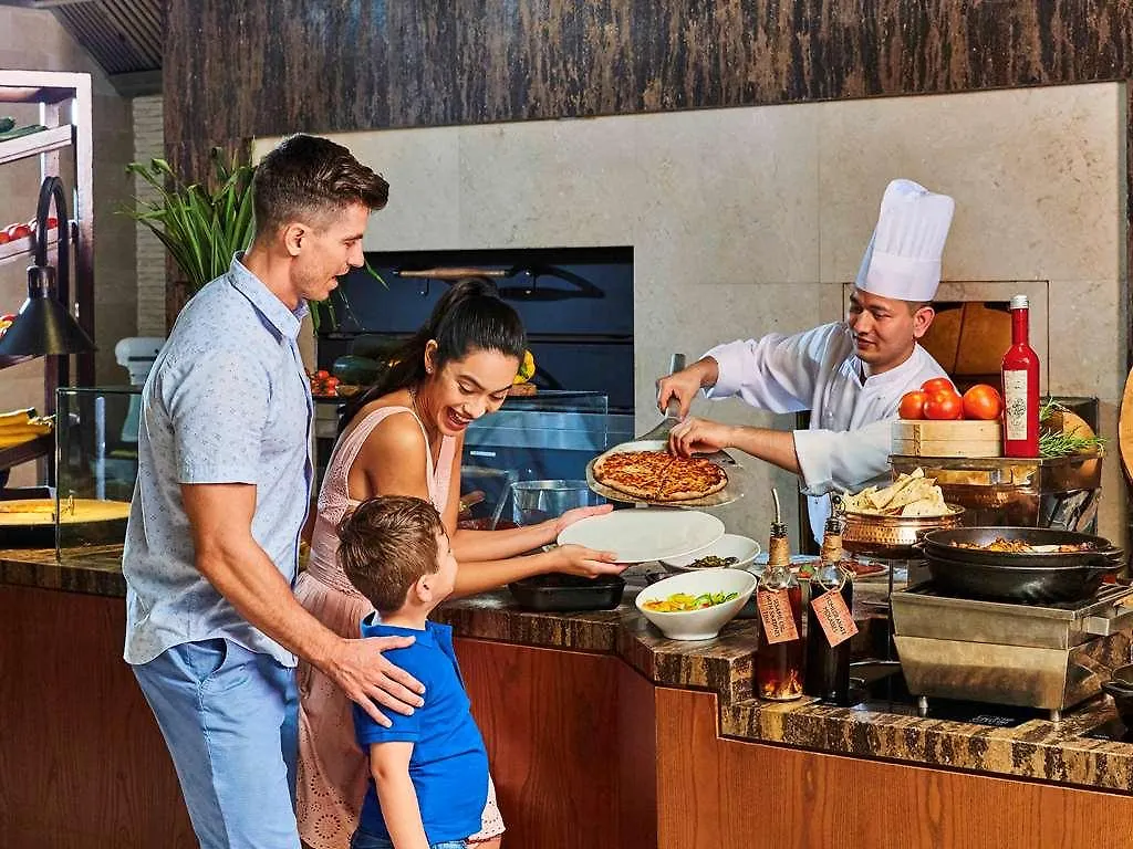 Sofitel Dubai The Palm Luxury Apartments