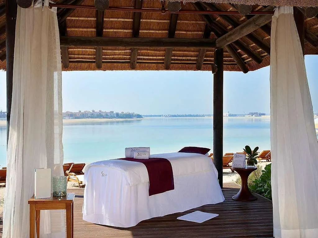 Sofitel Dubai The Palm Luxury Apartments 5*,